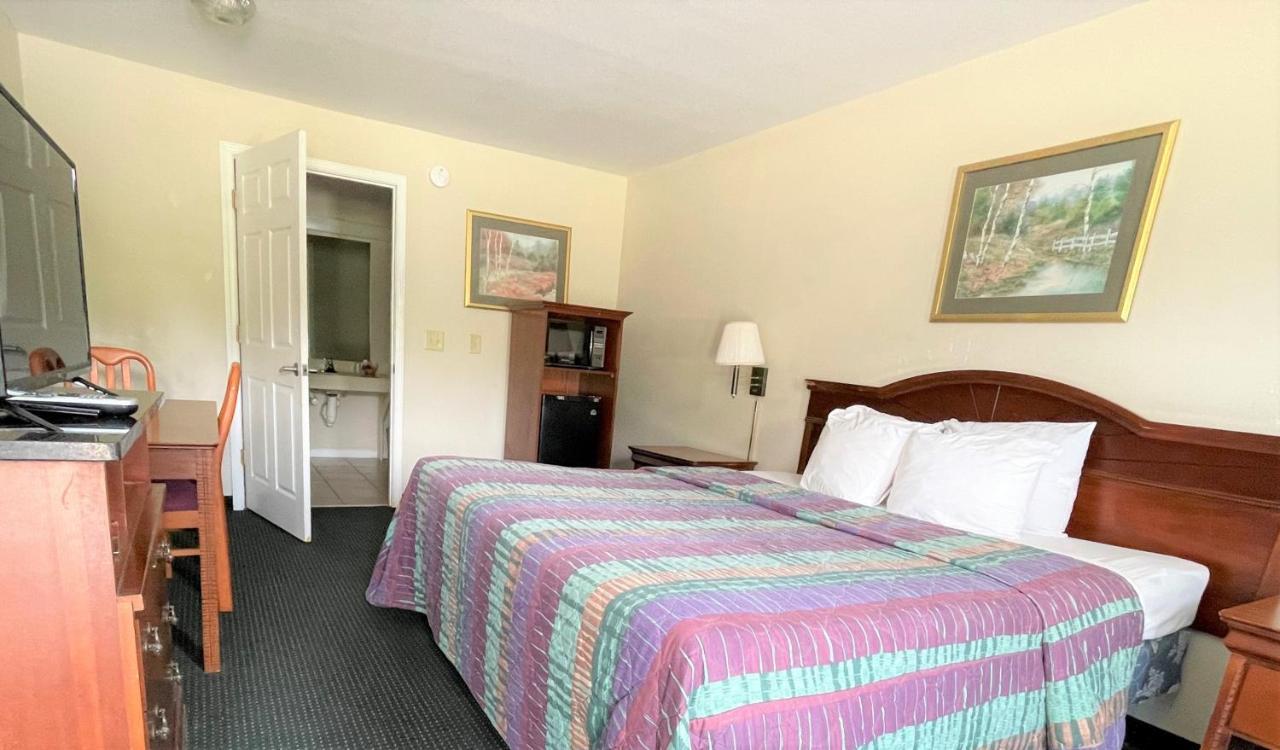 Rodeway Inn Sandersville Exterior foto